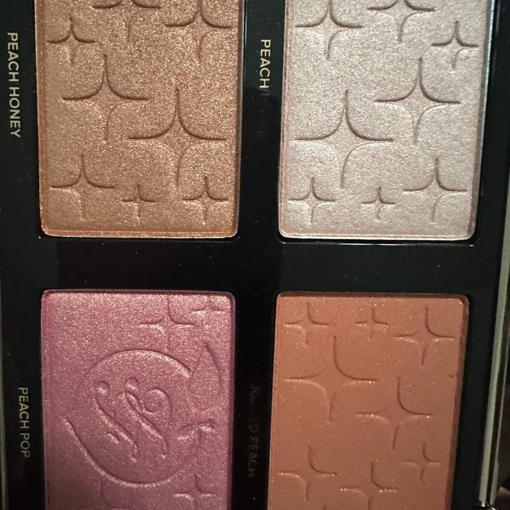 Too Faced Sugar Peach Face & Eye Palette - Pink, Gold, Cream - Picture 3 of 3